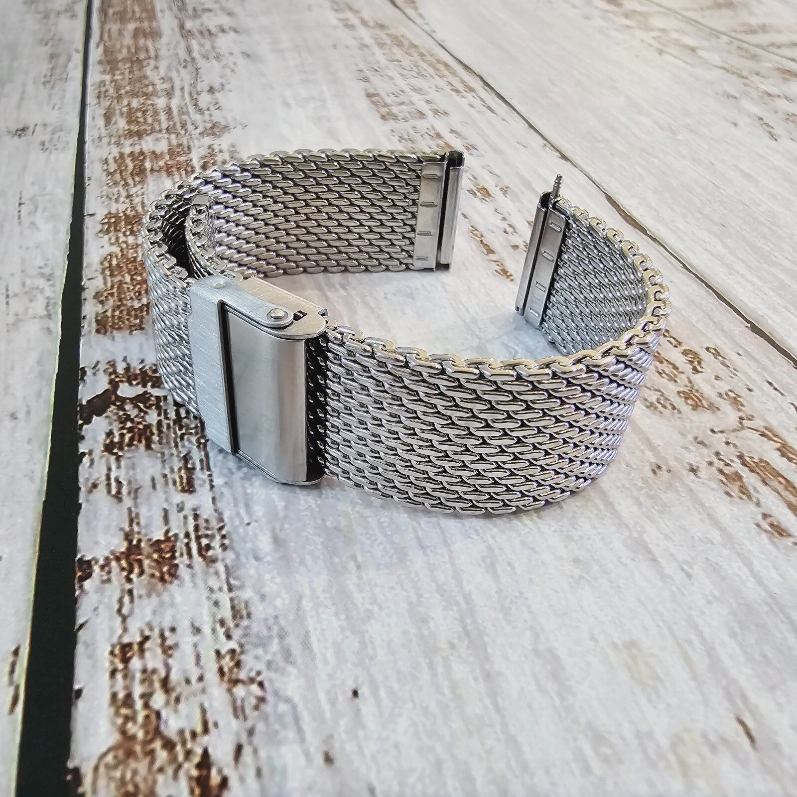 Shark Mesh Watch Strap 2.5mm Thick Band Milanese Mens Bracelet Steel 18 20 22 mm